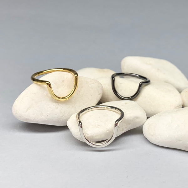 Pasiphae Minimal Silver Ring