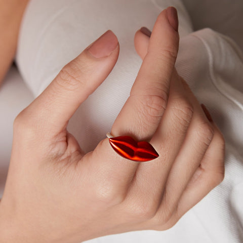 Red Kiss Silver Ring