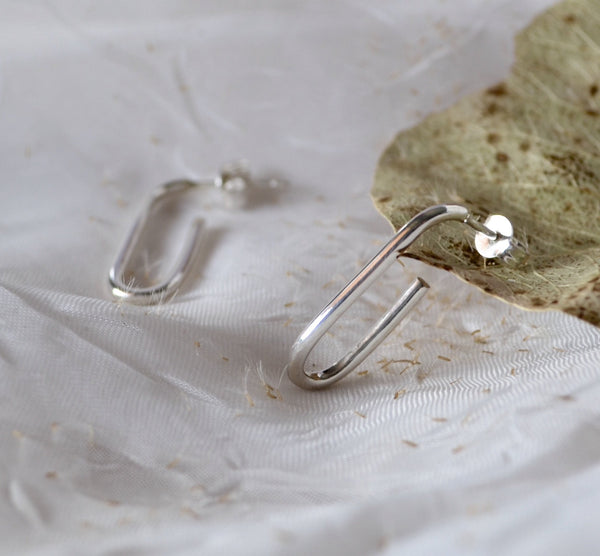Minimal Hook Silver Earrings