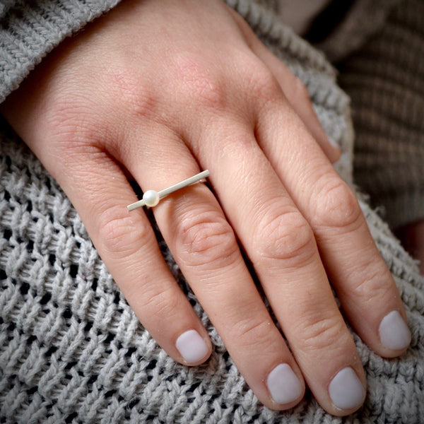 Minimal White Pearl Silver Ring