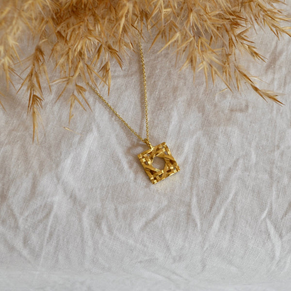 Mini RatTan Square Pendant